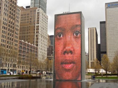 公共艺术典范 芝加哥千禧公园LED视频墙
