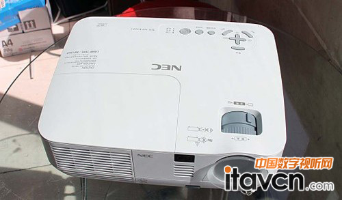 NEC V230X+ͶӰ
