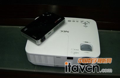 X2NEC NP V230+